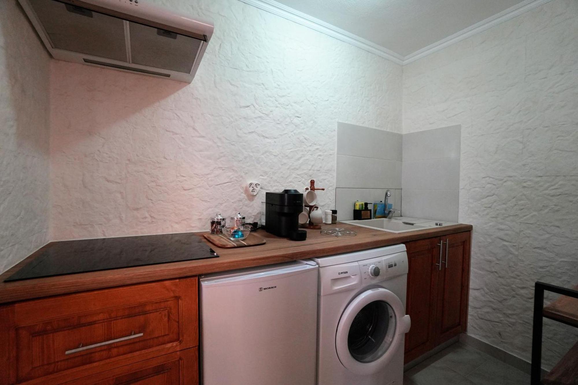 Stone Living Symi Central Apartments Zewnętrze zdjęcie